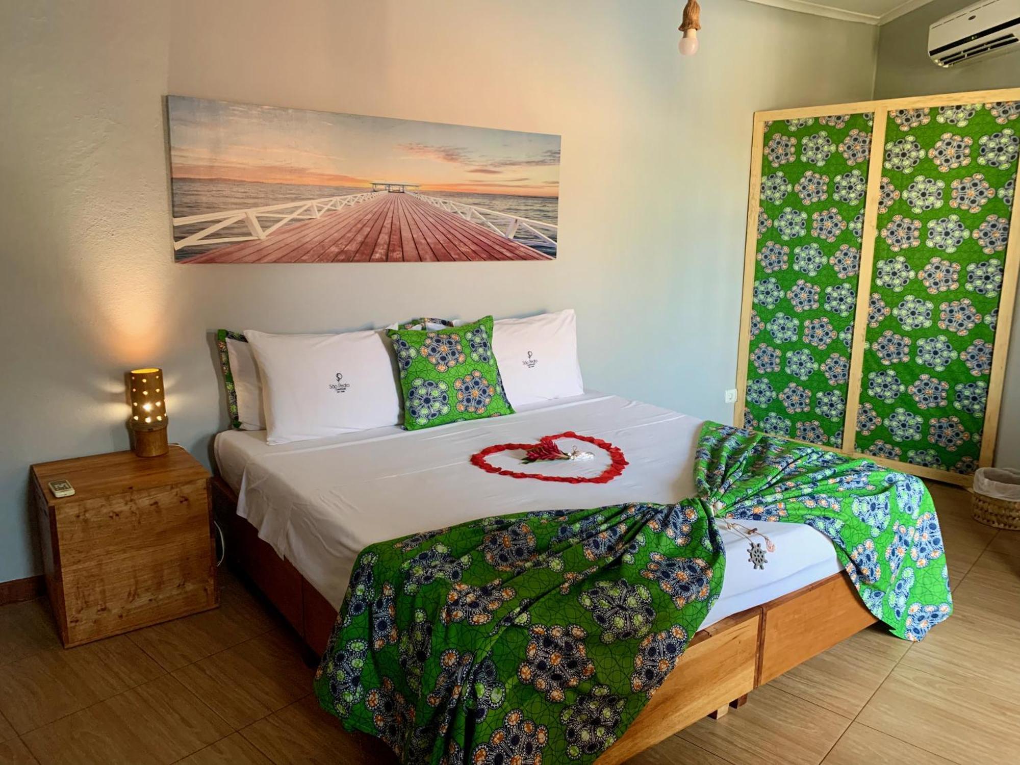 Sao Pedro Guesthouse Sao Tome Bagian luar foto