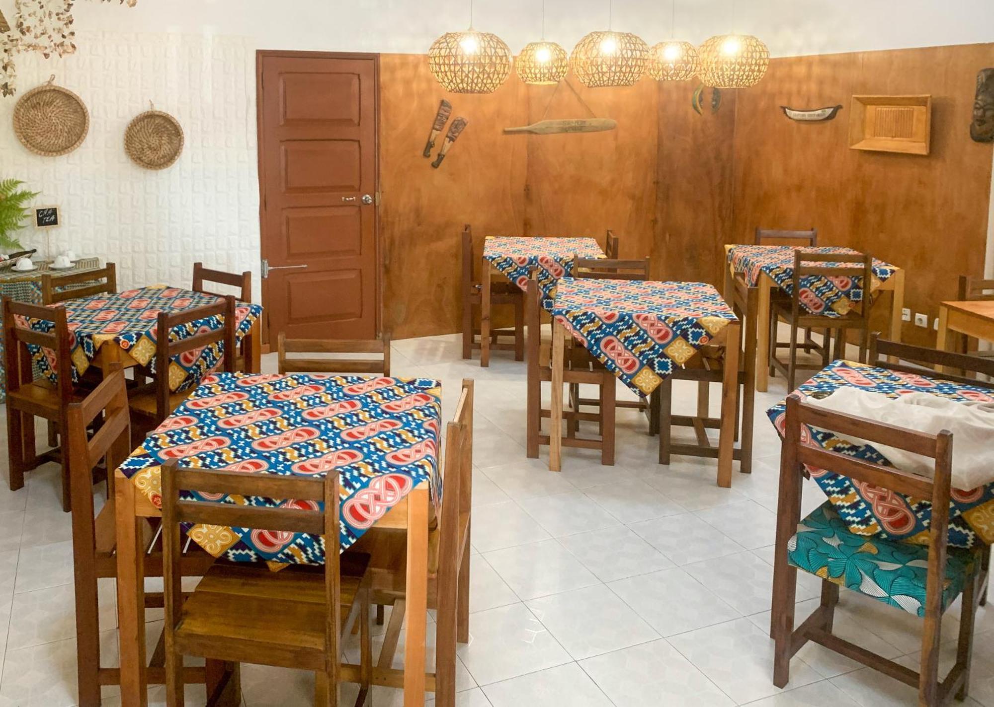 Sao Pedro Guesthouse Sao Tome Bagian luar foto